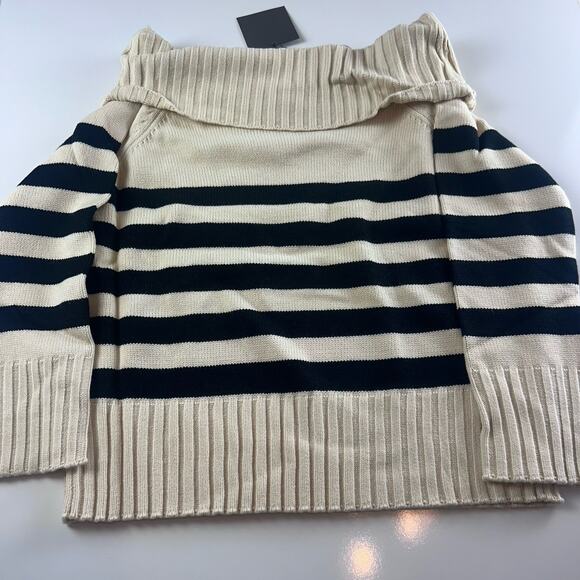Le Lis Off The Shoulder Sweater Black Striped Womens Small Knit NWT Neutral Fall - Picture 7 of 9